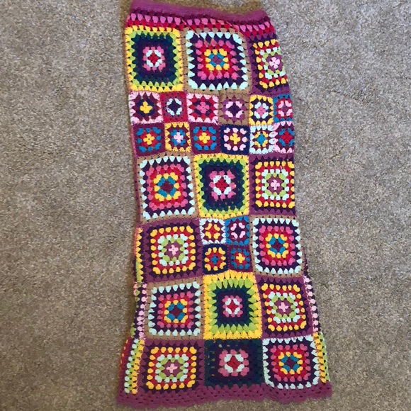 SOLD BNWOT Spell Designs Carnaby Crochet Skirt M/L - Picture 3 of 5